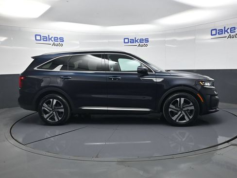 Used 2022 Kia Sorento SX AWD/4WD image 8