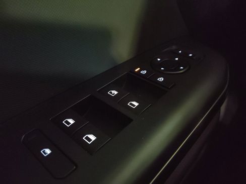 Used 2025 Kia K4 FWD image 27