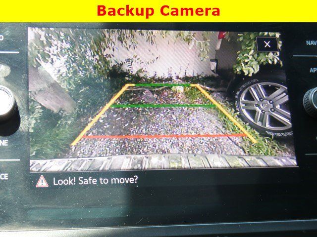 Used 2021 Volkswagen Tiguan SEL FWD image 23