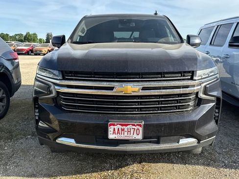 Used 2024 Chevrolet Tahoe LT image 3