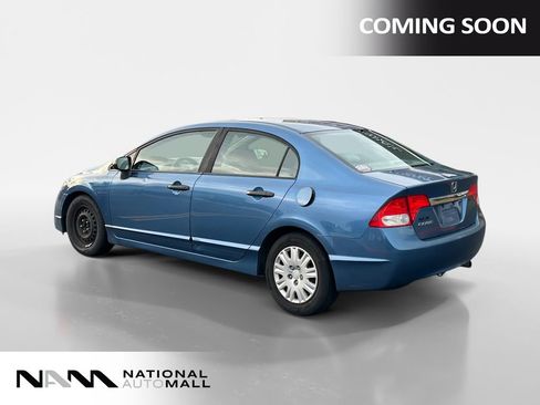 Used 2011 Honda Civic DX-VP image 3
