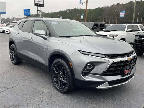 Certified 2023 Chevrolet Blazer LT w/ Convenience Package image 6