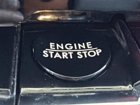 Used 2025 Lincoln Aviator 2WD image 31