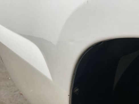 Used 2012 Chevrolet Avalanche LTZ image 33