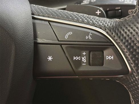 Used 2023 Audi SQ7 Prestige w/ Prestige Package image 26