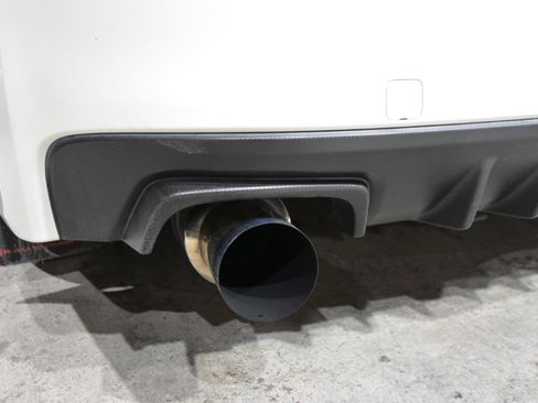 Used 2017 Subaru WRX Limited image 8