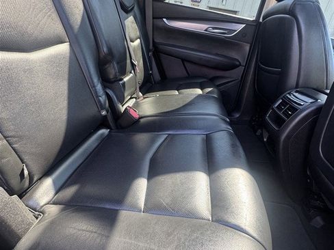 Used 2018 Cadillac XT5 Premium Luxury image 13