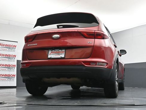 Used 2018 Kia Sportage EX AWD/4WD image 38