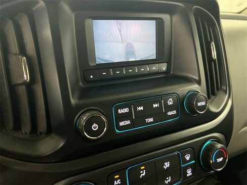 Used 2017 GMC Canyon 2WD Crew Cab w/ Convenience Package image 14