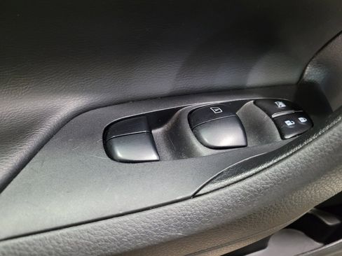 Used 2018 Nissan Altima 2.5 SR FWD image 27