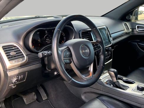 Used 2019 Jeep Grand Cherokee Limited w/ Luxury Group II AWD/4WD image 18