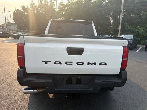 Used 2024 Toyota Tacoma SR RWD image 6