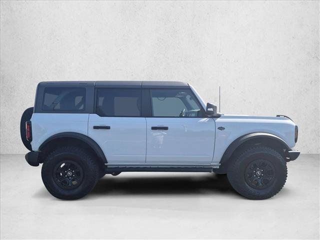 Used 2024 Ford Bronco Wildtrak AWD/4WD image 3