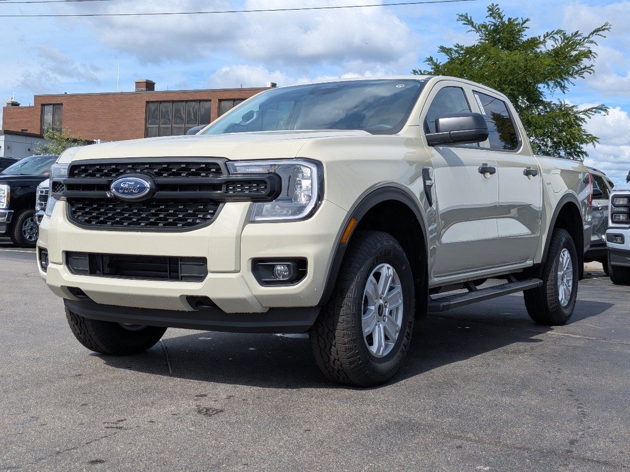 New 2026 Ford Ranger XL w/ Trailer Tow Package AWD/4WD image 8
