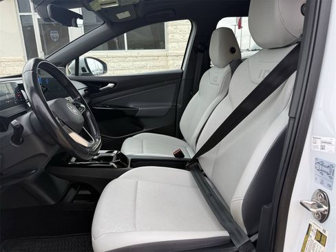 Used 2021 Volkswagen ID.4 Pro S w/ Gradient Package image 25