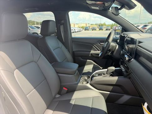 New 2026 Chevrolet Colorado Trail Boss AWD/4WD image 11
