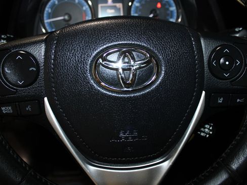 Used 2019 Toyota Corolla SE FWD image 20