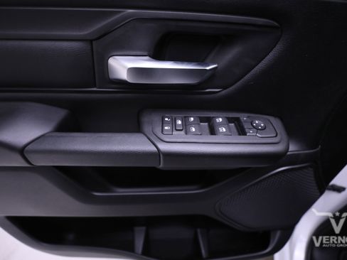 New 2026 RAM 1500 Express image 18