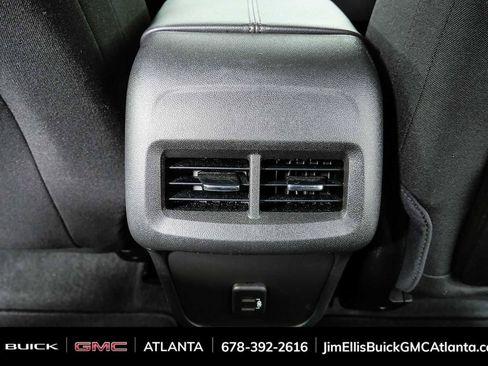 Used 2023 GMC Terrain SLE FWD image 18