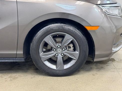 Used 2021 Honda Odyssey EX image 4