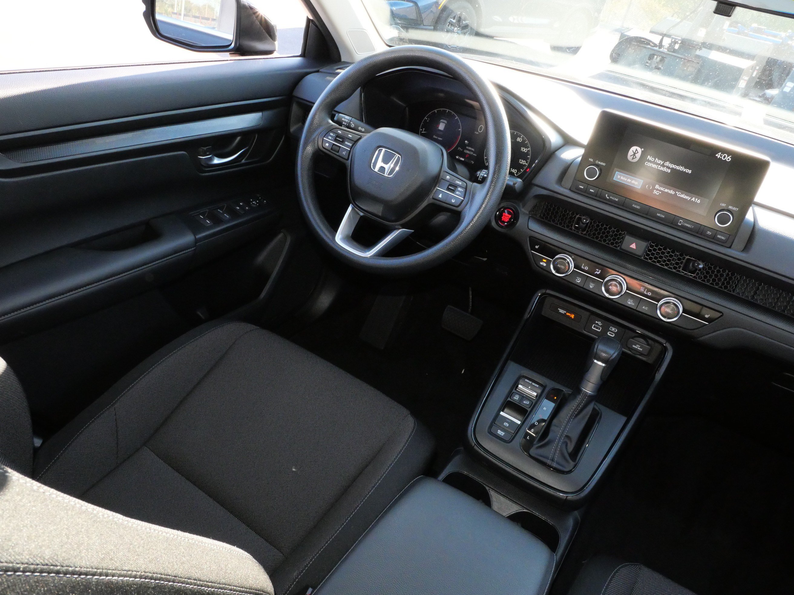 Used 2024 Honda CR-V EX image 9