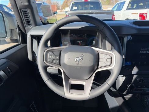 New 2025 Ford Bronco Big Bend image 15