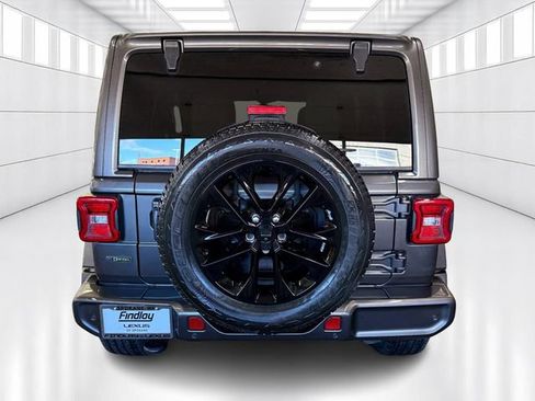 Used 2021 Jeep Wrangler Unlimited Sahara image 6