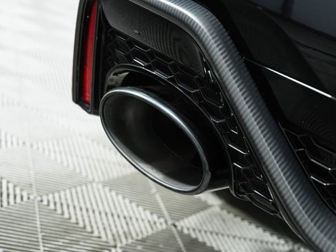 Used 2024 Audi RS 6 performance w/ Matte Carbon Package image 50