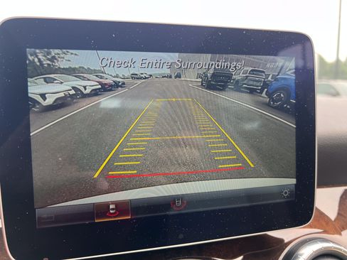 Used 2018 Mercedes-Benz CLA 250 4MATIC image 19