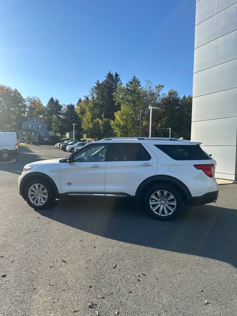 Certified 2022 Ford Explorer King Ranch w/ Class IV Trailer Tow Package AWD/4WD image 5