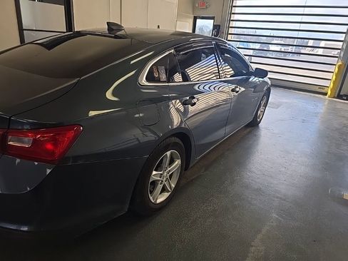 Used 2019 Chevrolet Malibu LS w/ LPO, Convenience Package 1 image 4