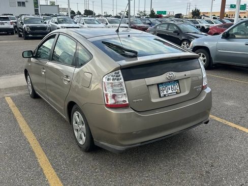 Used 2009 Toyota Prius w/ Pkg 6 FWD image 4