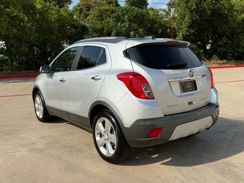 Used 2015 Buick Encore Convenience FWD image 4