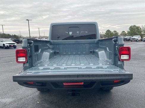 New 2026 Jeep Gladiator Sport image 41