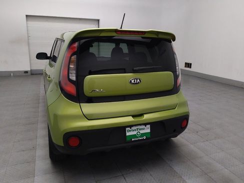 Used 2017 Kia Soul image 6
