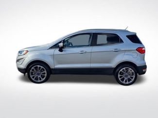 Used 2021 Ford EcoSport Titanium video 2