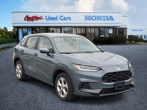 Used 2023 Honda HR-V LX image 7