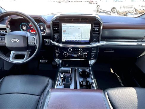 Used 2022 Ford F150 Lariat image 15