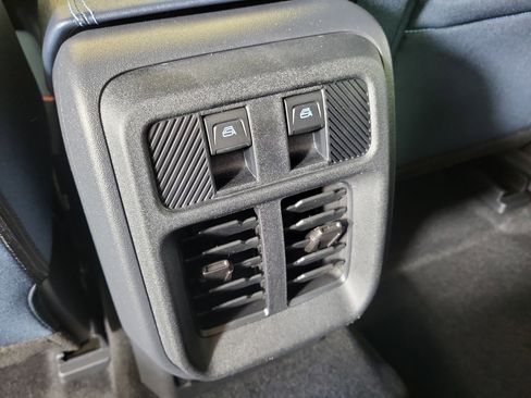 New 2025 Ford Bronco Heritage Edition image 23