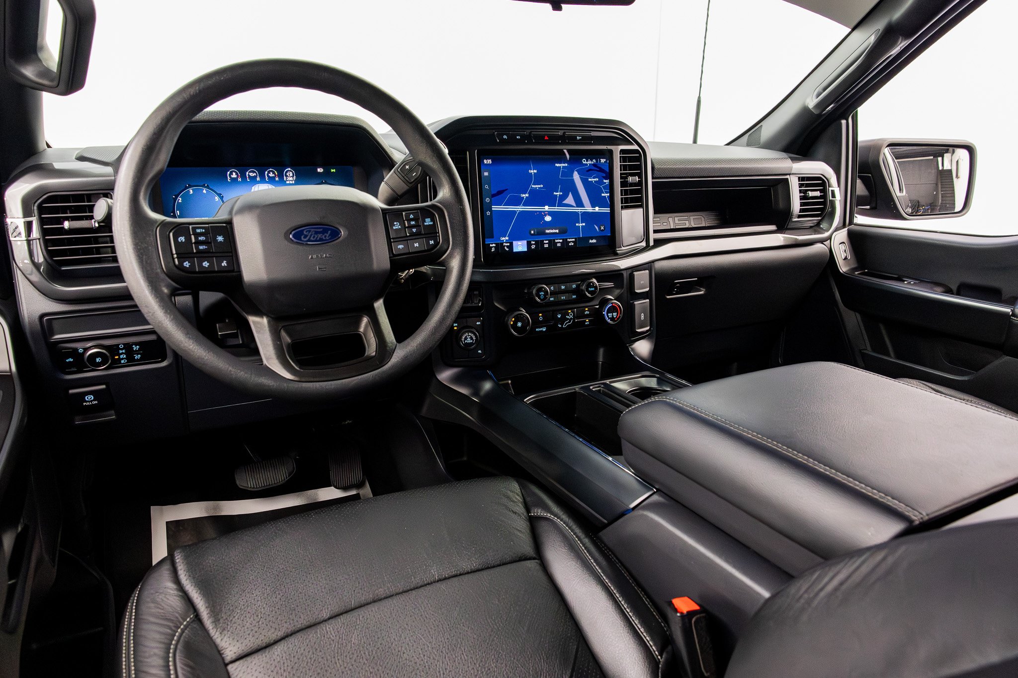 Used 2025 Ford F150 STX w/ STX Black Appearance Package AWD/4WD image 34