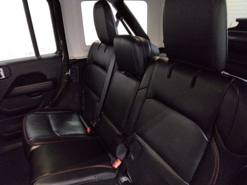 Used 2021 Jeep Wrangler Unlimited Rubicon w/ Dual Top Group image 42