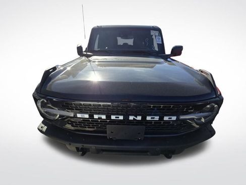 Used 2024 Ford Bronco Wildtrak image 3