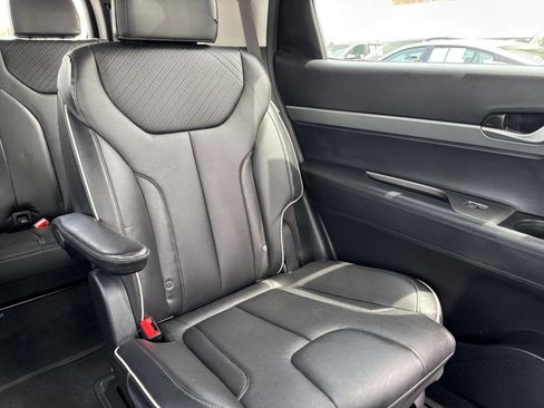 Used 2025 Hyundai Palisade SEL FWD image 41