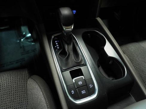 Used 2019 Hyundai Santa Fe SE AWD/4WD image 19