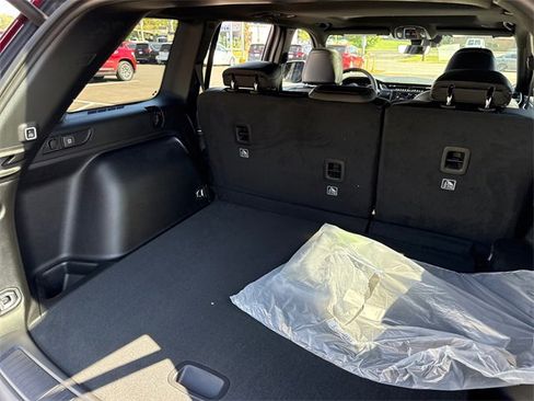 New 2025 Jeep Grand Cherokee Altitude image 31