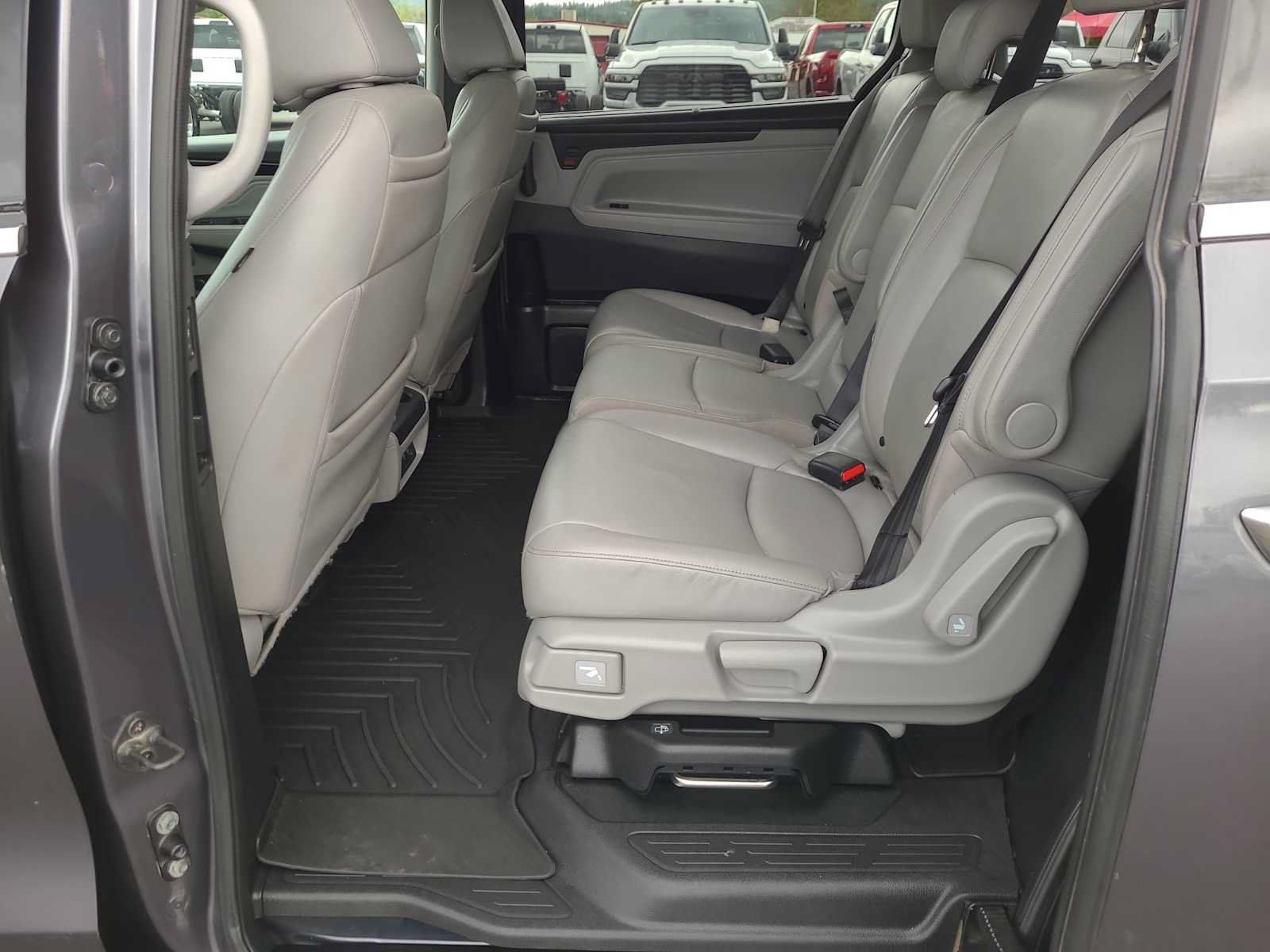 Used 2018 Honda Odyssey Elite image 21