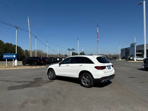 Used 2022 Mercedes-Benz GLC 300 4MATIC image 4