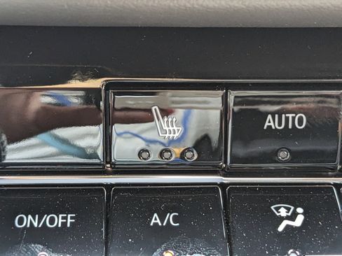 New 2026 Chevrolet Equinox RS image 24