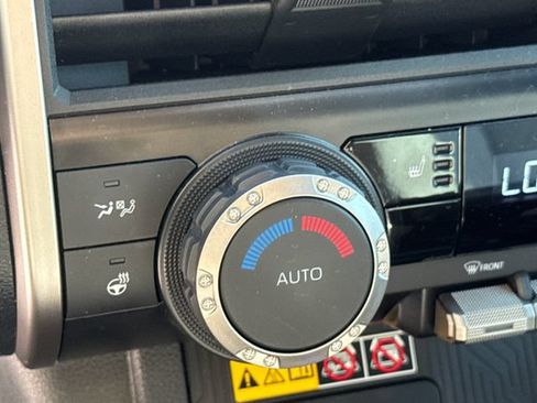 Used 2026 Toyota 4Runner TRD Off-Road AWD/4WD image 22