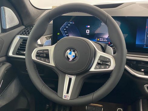 New 2026 BMW X5 M60i w/ Executive Package image 16